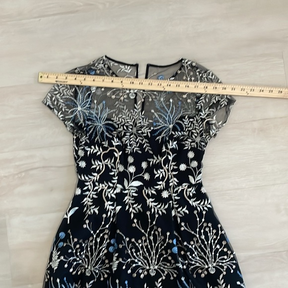 Adrienne Pappell Party Dress size 2: Black with Florals - Picture 3 of 5